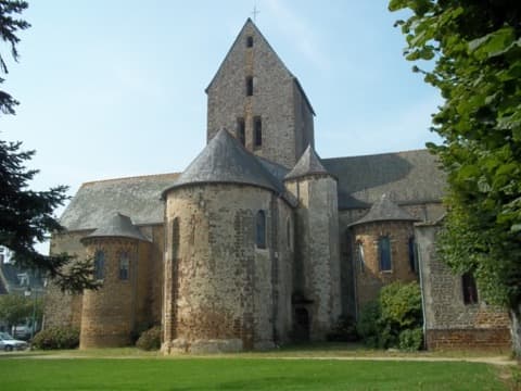 Couvreur Brûlon