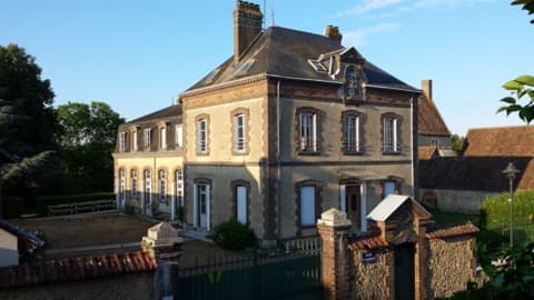Couvreur Coudrecieux