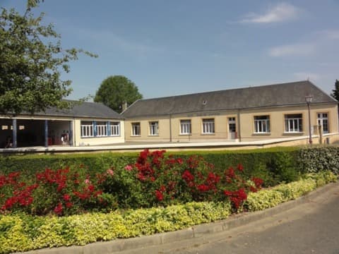 Couvreur Courgains