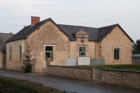 Couvreur Neuvillette-en-Charnie