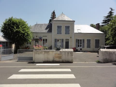 Couvreur Peray