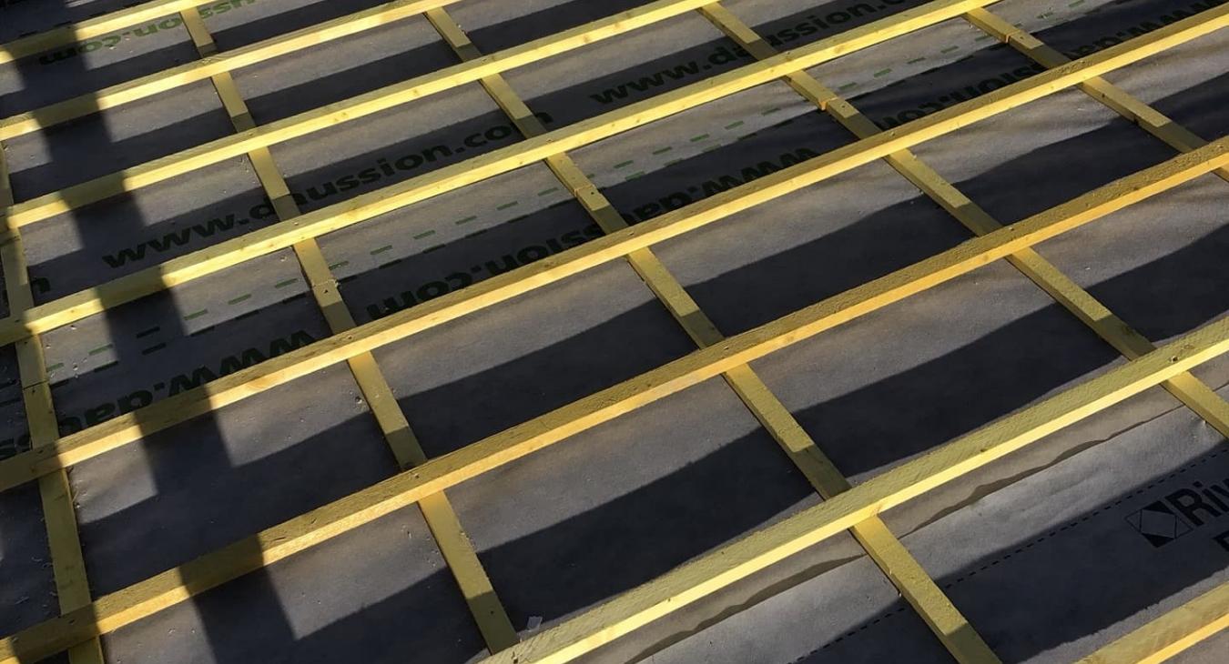 Pose de nouveaux liteaux